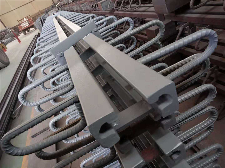 1616828922884769.jpg 900455833258449938 (1).jpg